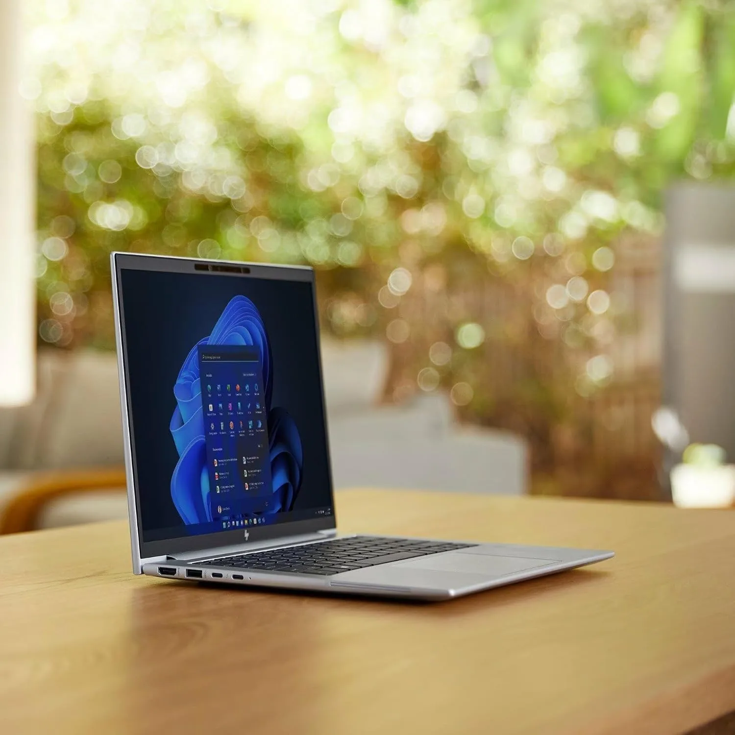 HP EliteBook 1040 G10, 13th Gen Core i7, 16GB RAM, 512GB SSD — Price in Kenya