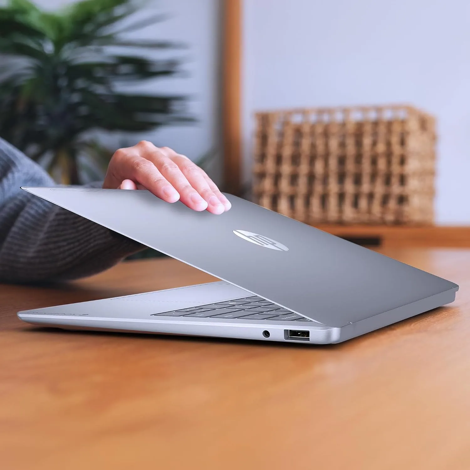 HP OmniBook 3 — Snapdragon X1, 16GB RAM, 512GB SSD, 14", Windows 11